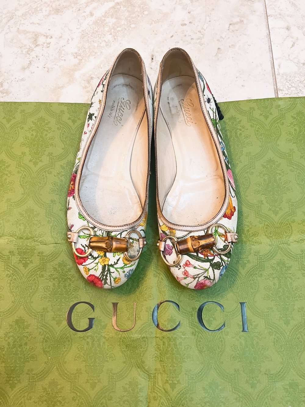 Gucci Flower print Ballet Flats